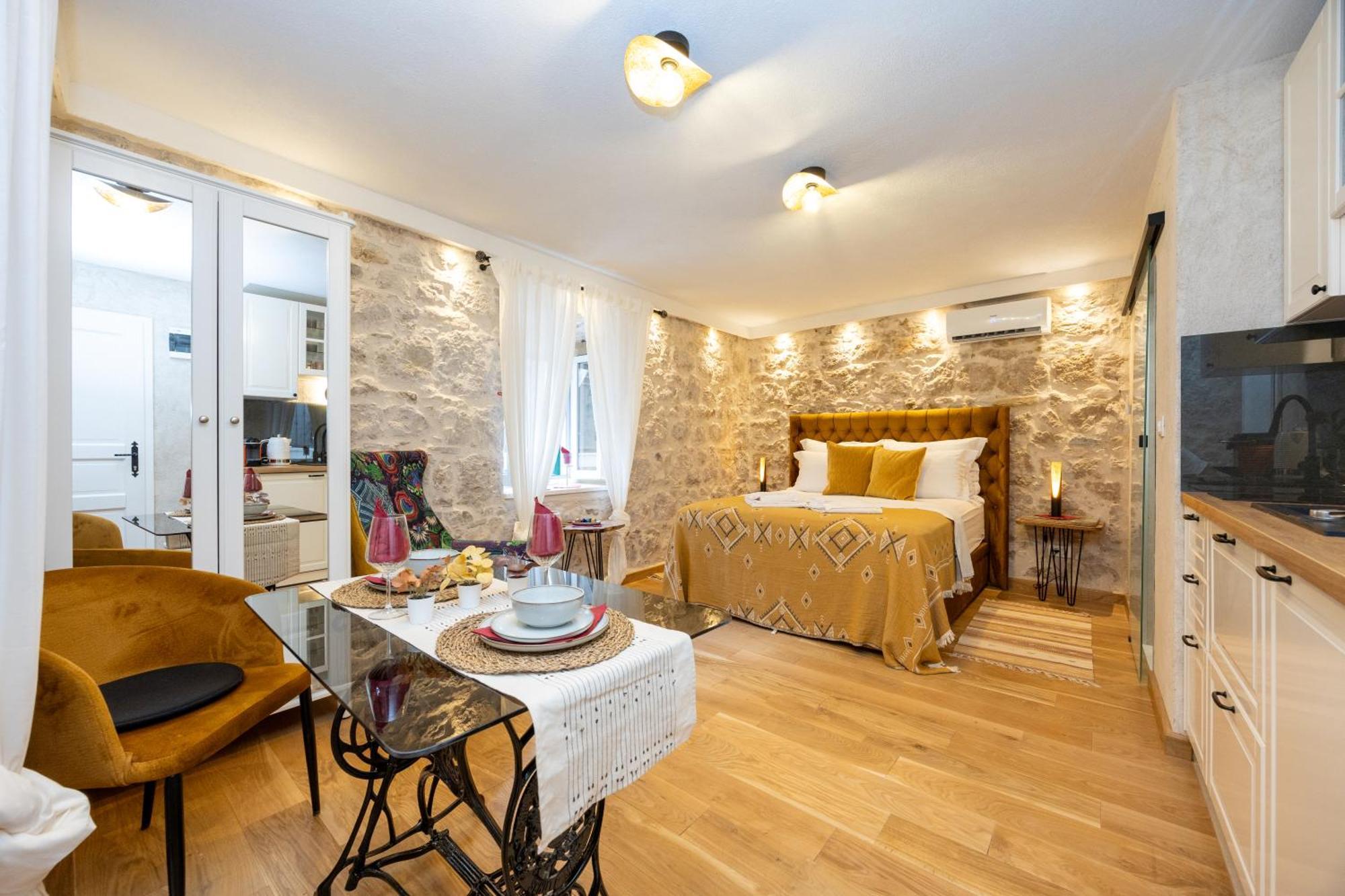 ספליט Kruna Apartments Est 2024 מראה חיצוני תמונה