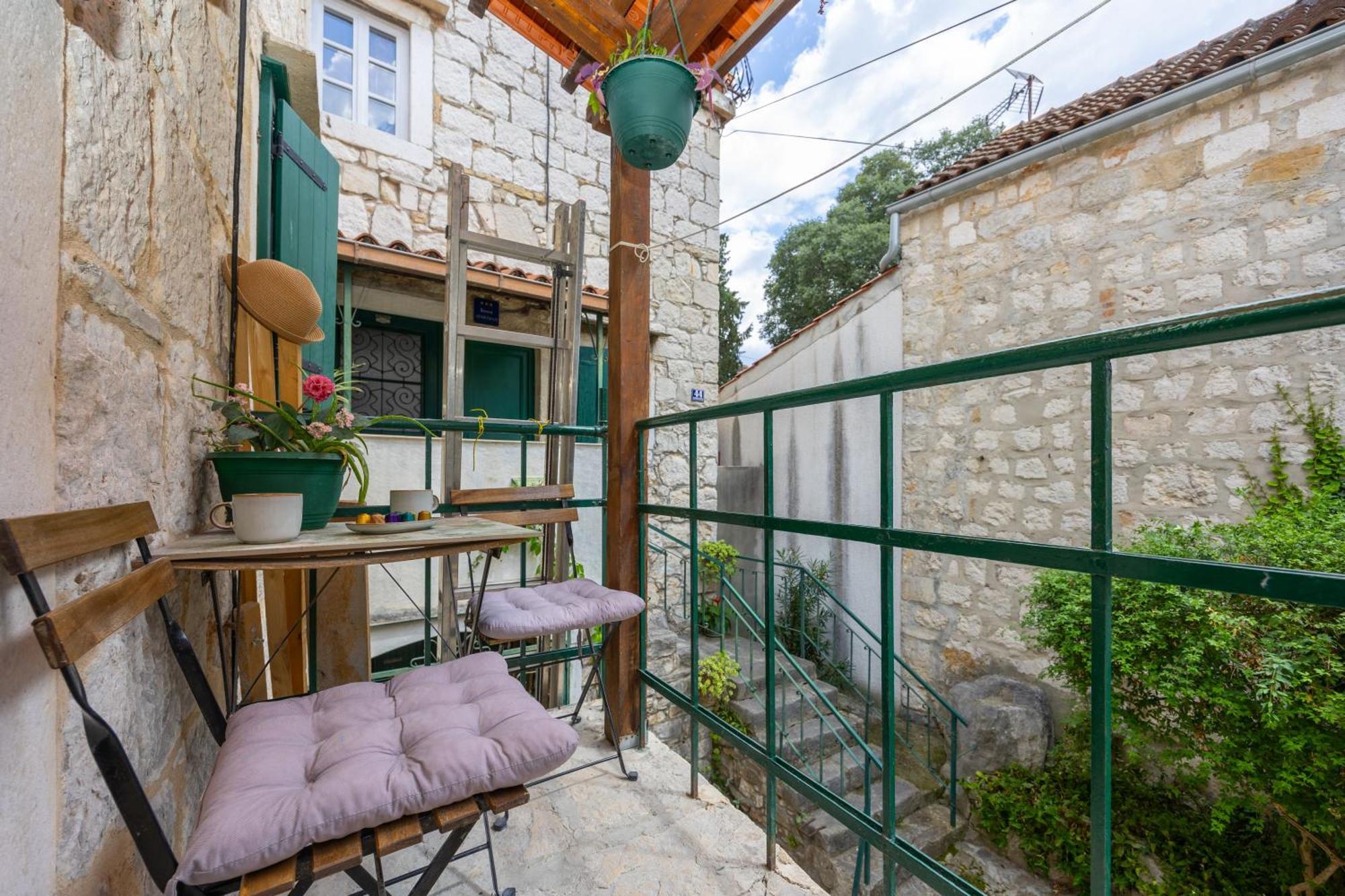 ספליט Kruna Apartments Est 2024 מראה חיצוני תמונה